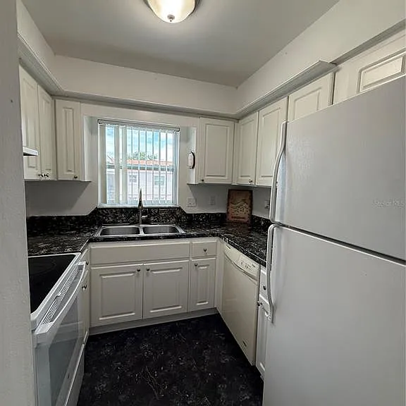 7210 N Manhattan Ave #1624 — Photo 7
