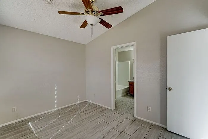 7040 W Olive Ave #12 — Photo 15