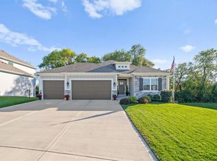2787 SW 12th Ter, Lees Summit, MO 64081