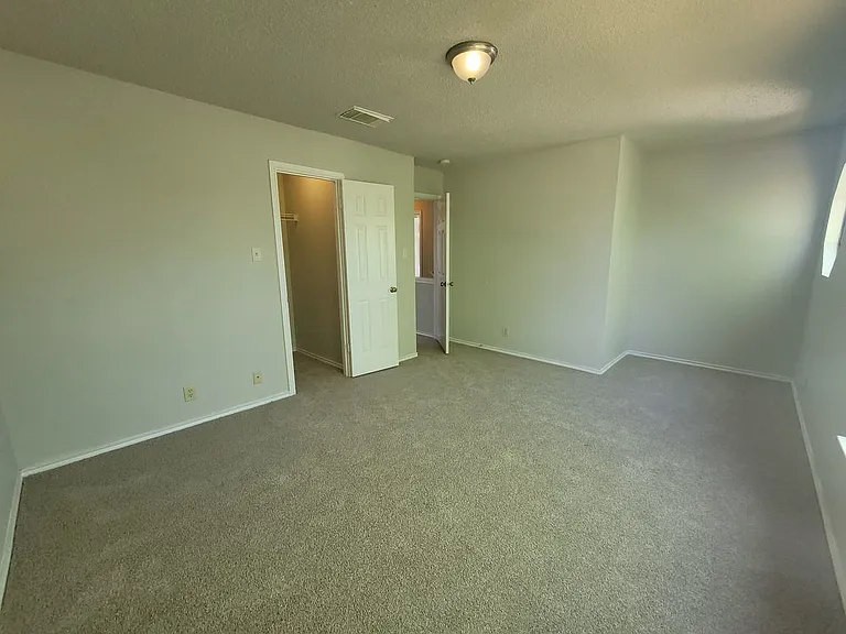 6110 Candletree — Photo 10