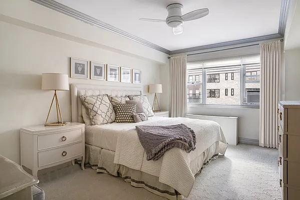 Sold by Compass | media 22