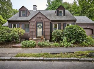 45 Bonair St, West Roxbury, MA 02132