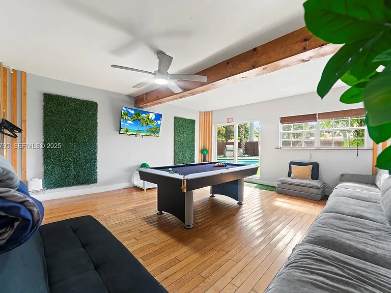 2708 Cleveland St — Photo 12
