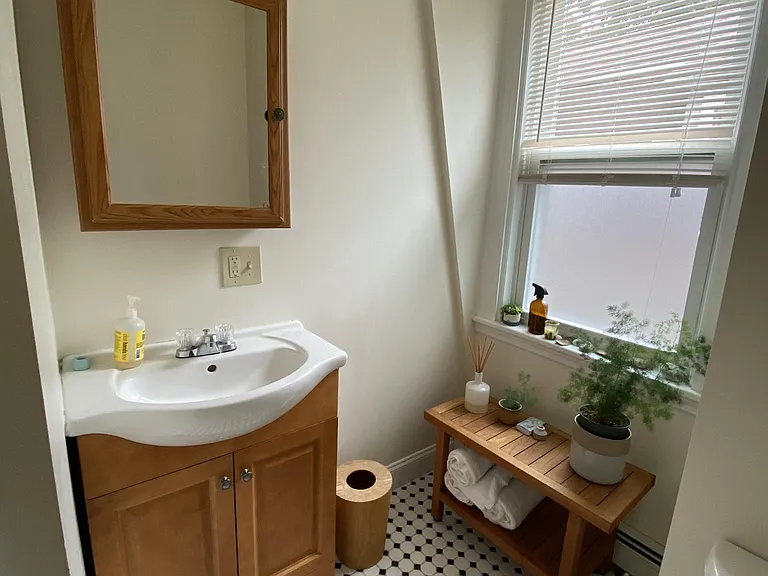 34 Chatham St #3 — Photo 9