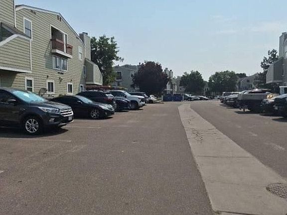 5th image of 919 S Dawson Way Unit 9