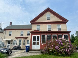 41 Union St #2L, Leominster, MA 01453