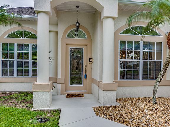2nd image of 3677 Mary Lou Ln