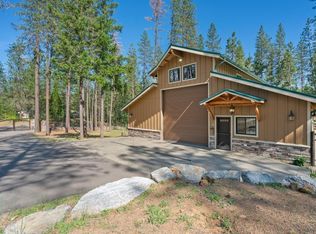 5983 W Evans Creek Rd, Rogue River, OR 97537