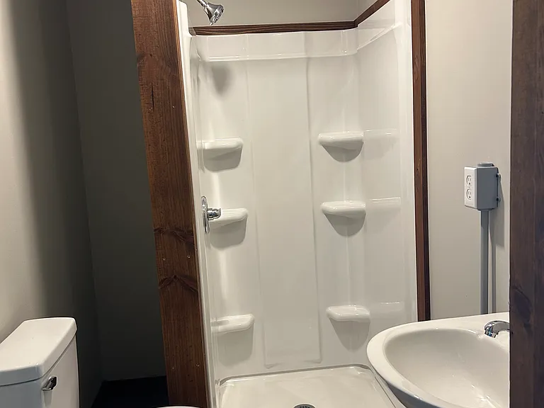 324 N Georgia Ave — Photo 7