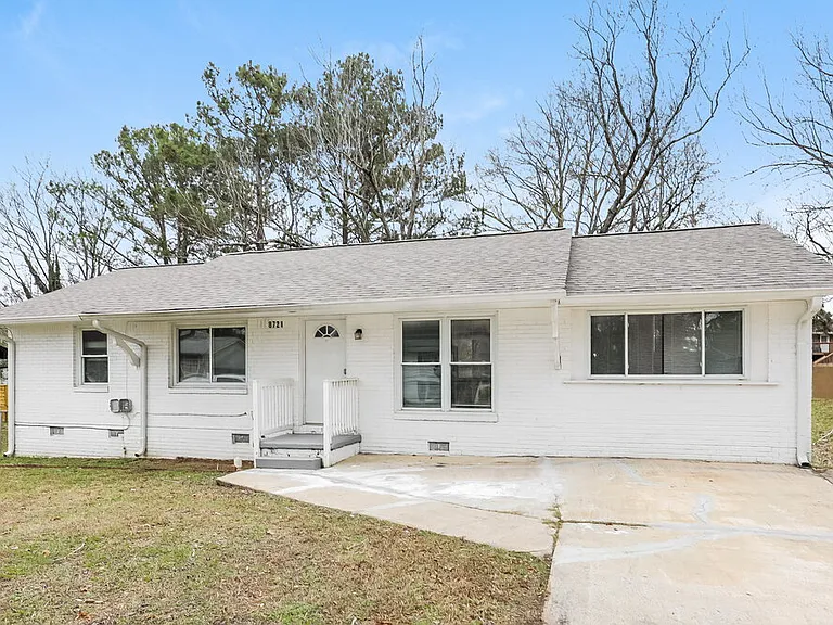 8721 W Bourne Dr — Photo 1