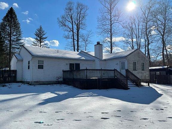 2nd image of 2110 Moorland Dr
