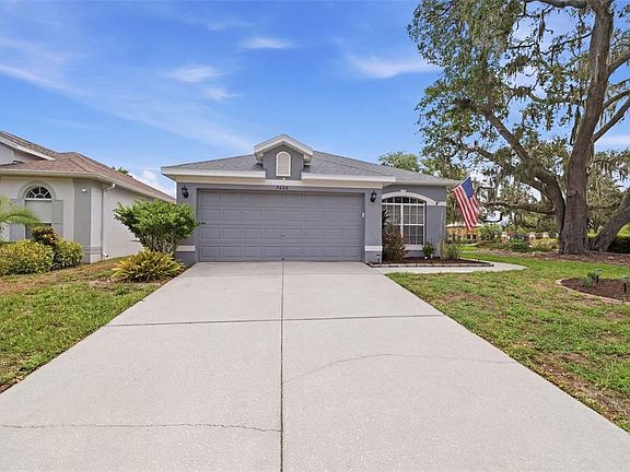 5th image of 9240 CREEDMOOR LANE