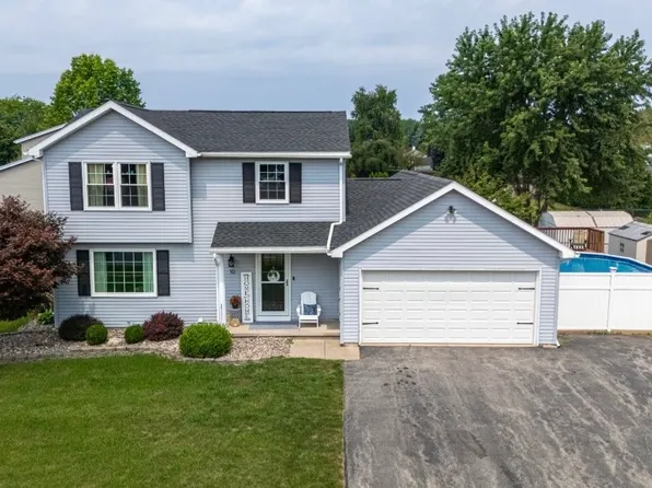 10 Tyler Trl, Hilton, NY 14468