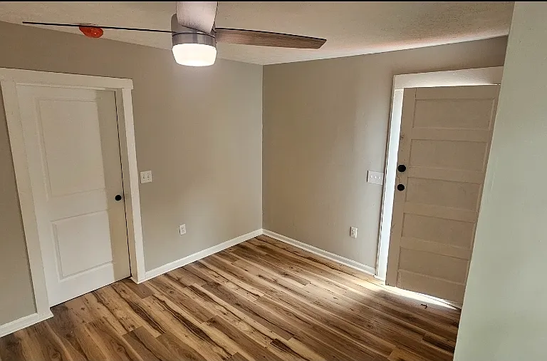 2408 5th Ave — Photo 10