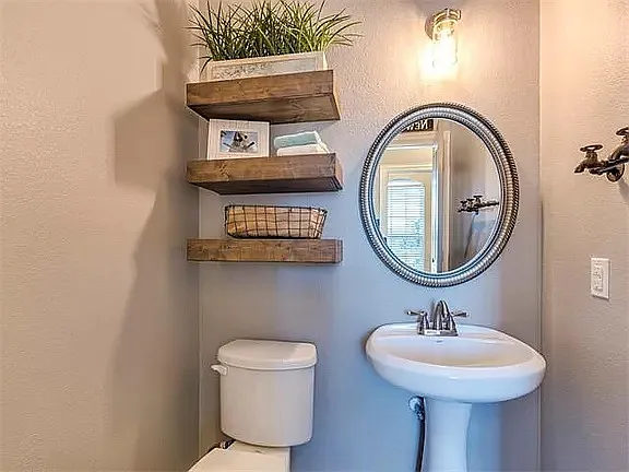 307 Orchard Hill Trl — Photo 18