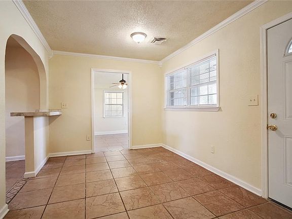 3rd image of 2701 Bristol Pl