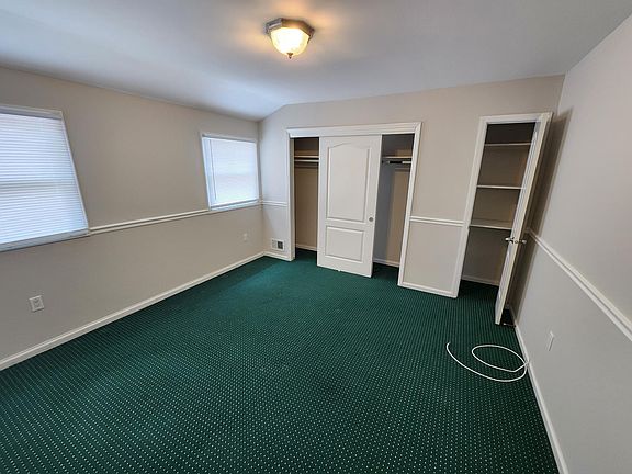 4th image of 424 Stewart Ave Floor 2