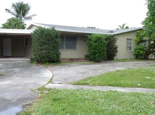 6491 Mackinac Rd, Lake Worth, FL 33462