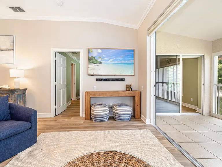 975 Tarpon Cove Dr #204 — Photo 28
