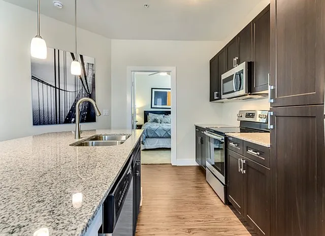 Luxury Apartments in Farmers Branch TX