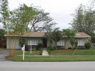19411 Sterling Dr, Cutler Bay, FL 33157