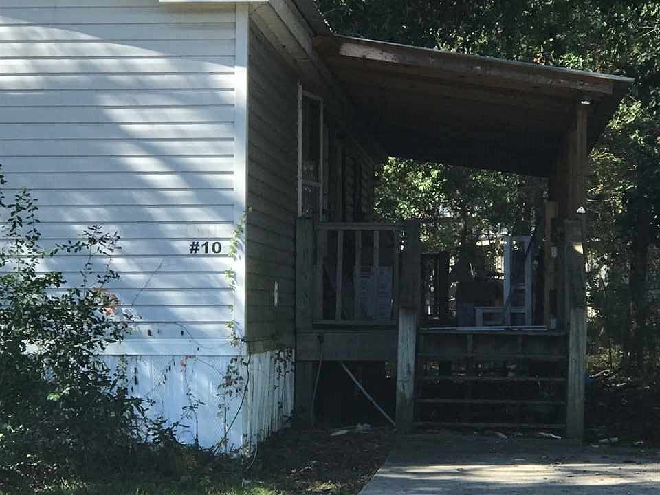 2nd image of 5605 Lemontree Ln