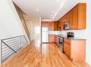 702 S 20th St #B, Philadelphia, PA 19146