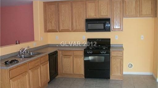 3rd image of 63 Jewel Mine Ave