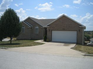 2701 N 29th St, Ozark, MO 65721