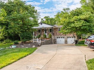 3890 Hubble Rd, Cincinnati, OH 45247