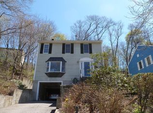574 Truman Hwy, Hyde Park, MA 02136