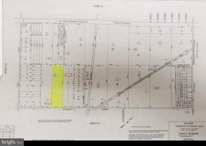 1st image of 11th St