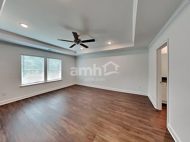 163 Pecan Dr — Photo 12