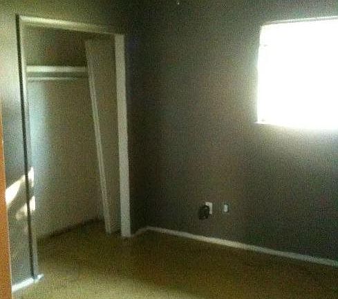 4th image of 1500 Dyer St
