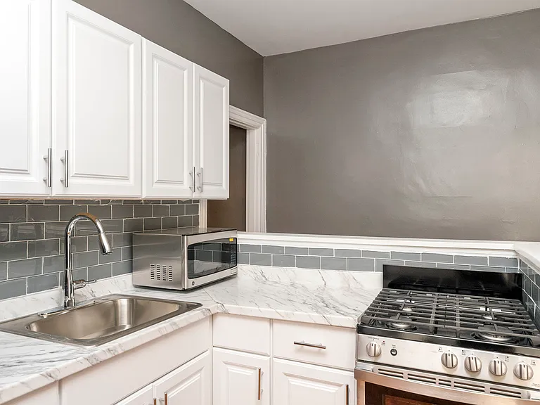 7434 Boyer St #1 — Photo 6