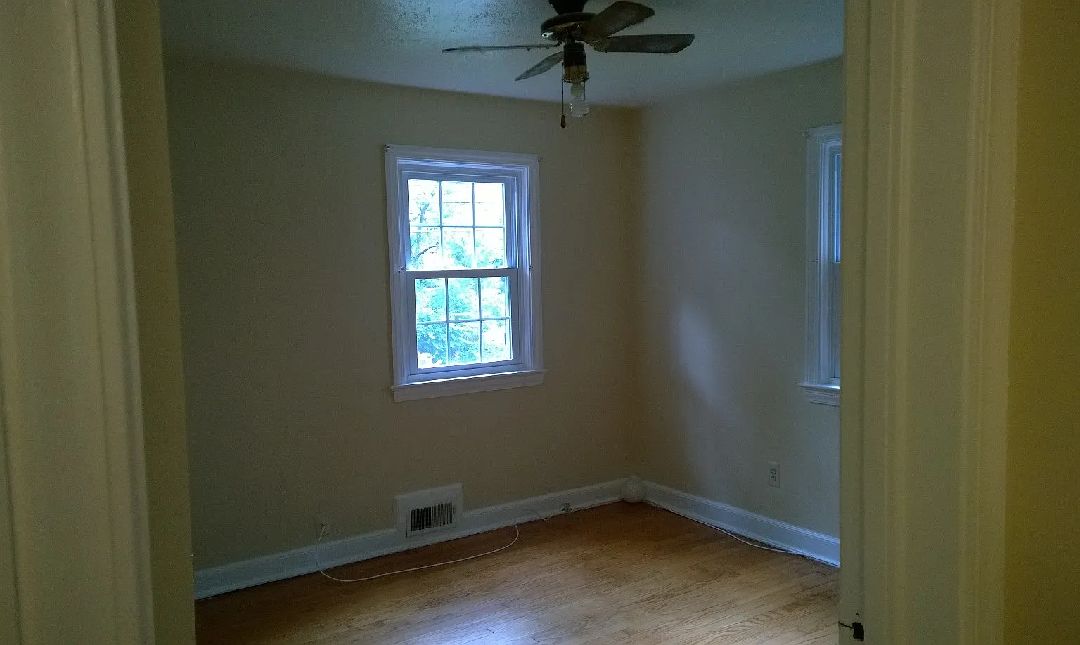 6803 Prince Georges Ave — Photo 4