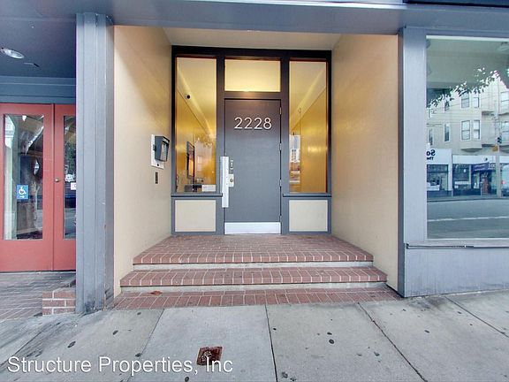 3rd image of 2228 Union St #104