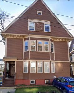 519 Angell St, Providence, RI, 02906