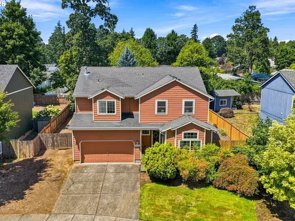 19321 Auburn Dr, Oregon City, OR 97045