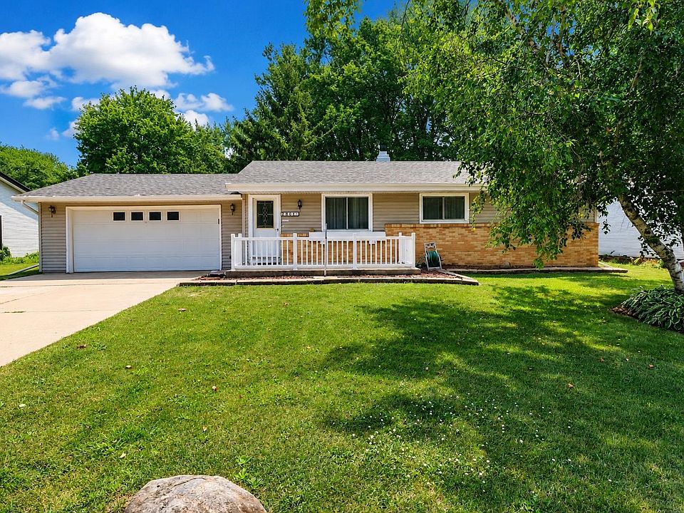 1st image of 2804 Sherwood Dr