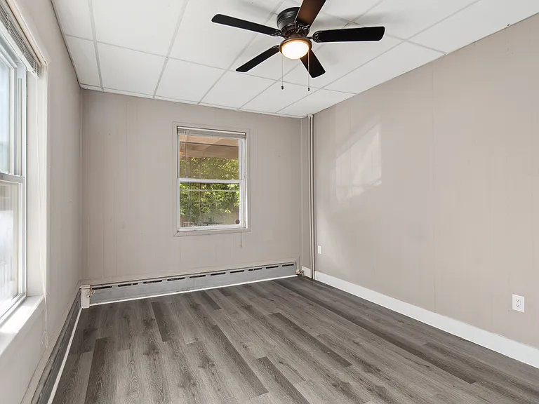 3209 Winter St — Photo 10