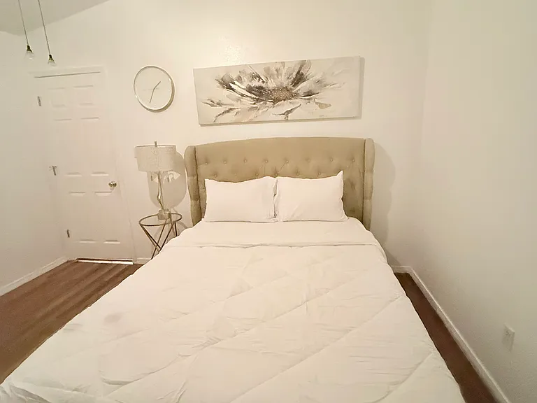 9612 Palomita Ct NW — Photo 16