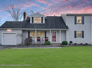 1155 Treasure Ave, Manahawkin, NJ 08050