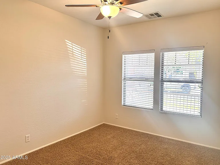 4230 E Linda Ln — Photo 17
