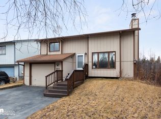 3211 Spalding Cir, Anchorage, AK 99507