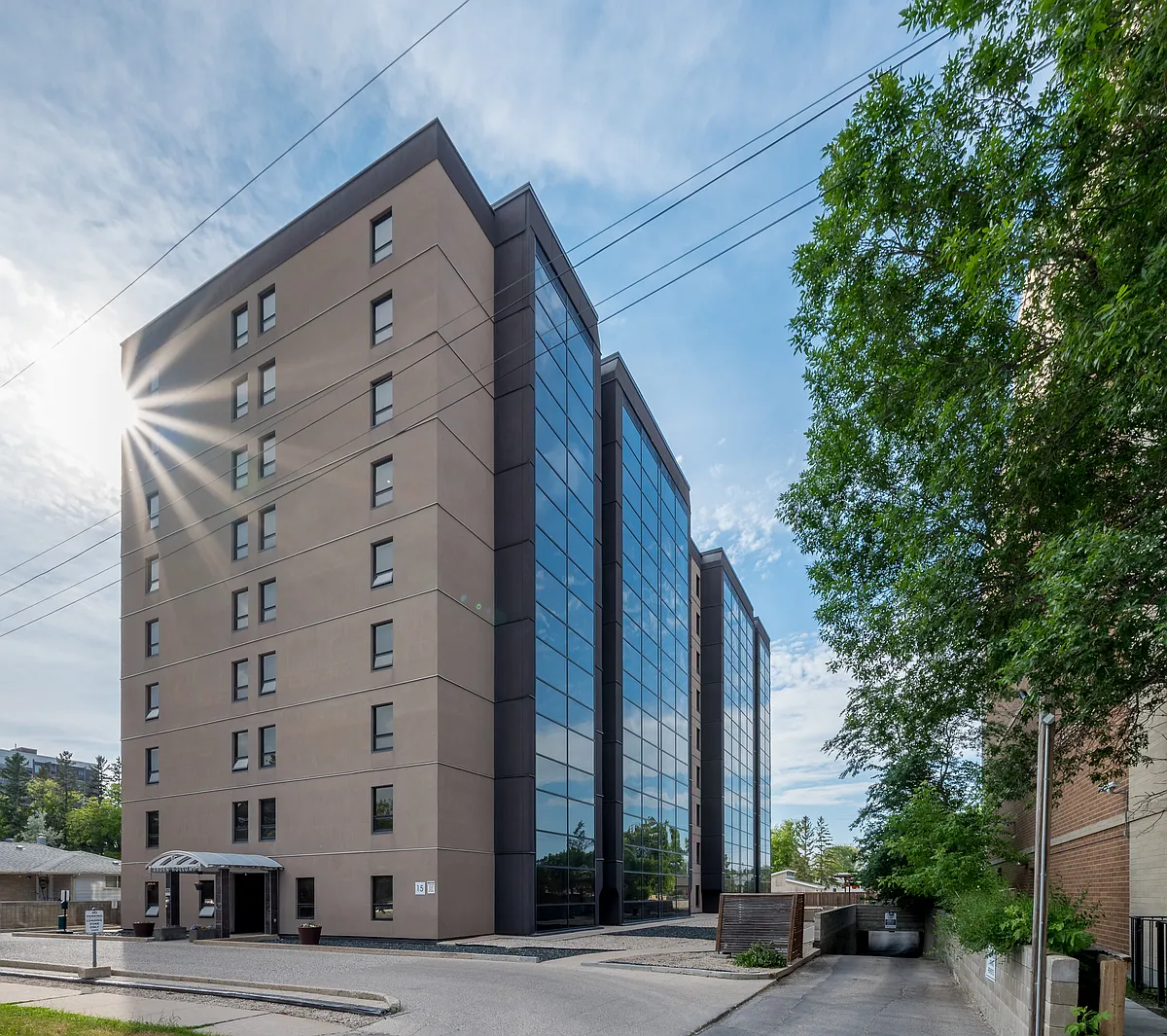 Building Photo - 15 Arden Ave
