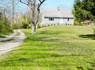 78 North Rd, South Kingstown, RI 02879