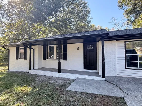 1017 Sapphire St, Villa Rica, GA 30180