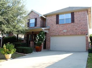 4952 Paddock Dr, Fort Worth, TX 76244