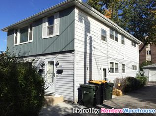 422 N 104th St, Wauwatosa, WI 53226